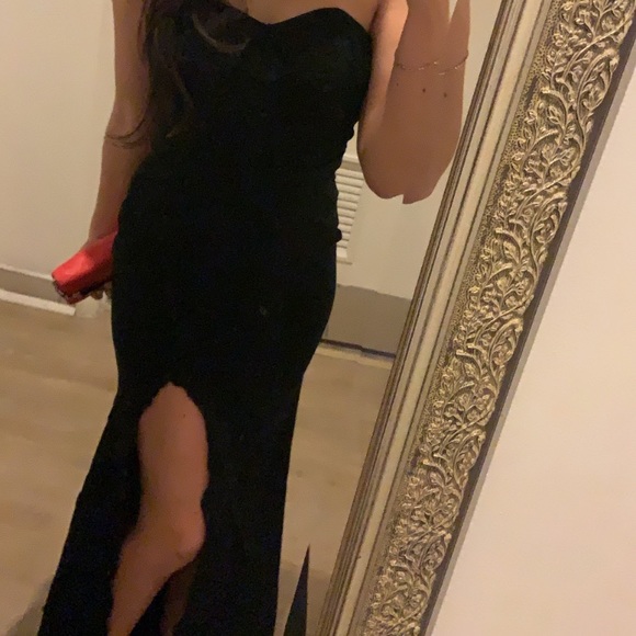 Fashion nova dress - Picture 2 of 2